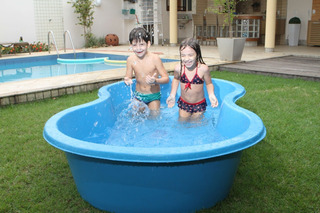 Piscina de Polietileno Feijão Azul - Afort